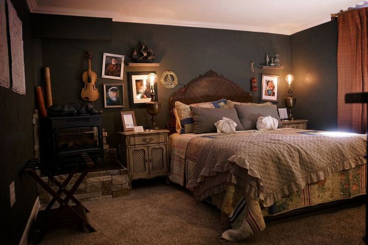 Room 14 of 48