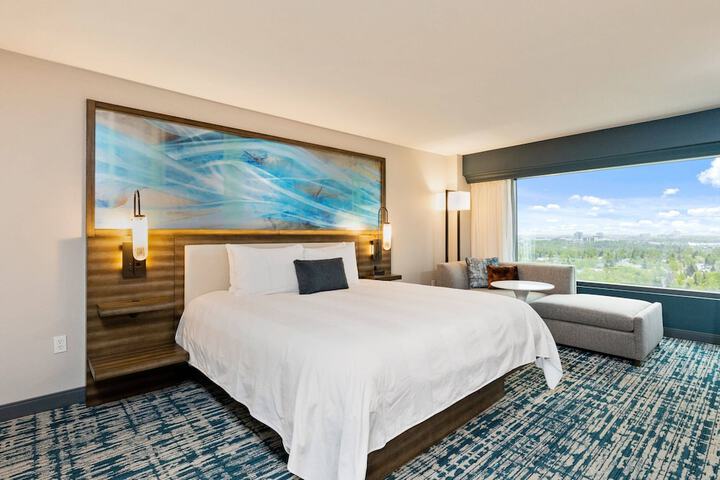 Room 15 of 42