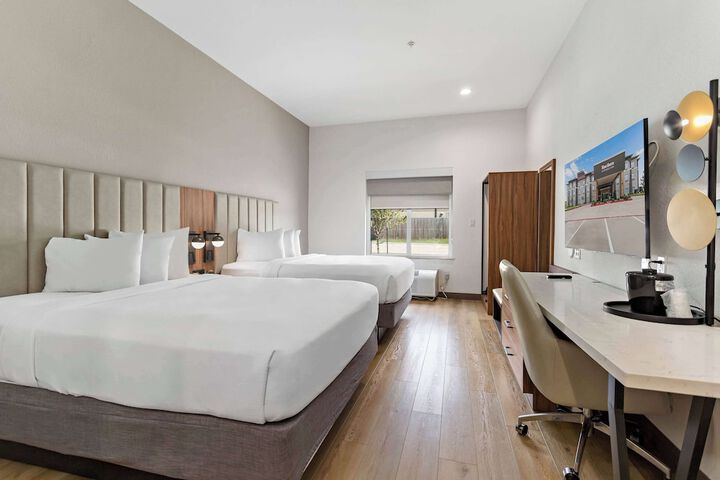 Room 28 of 54
