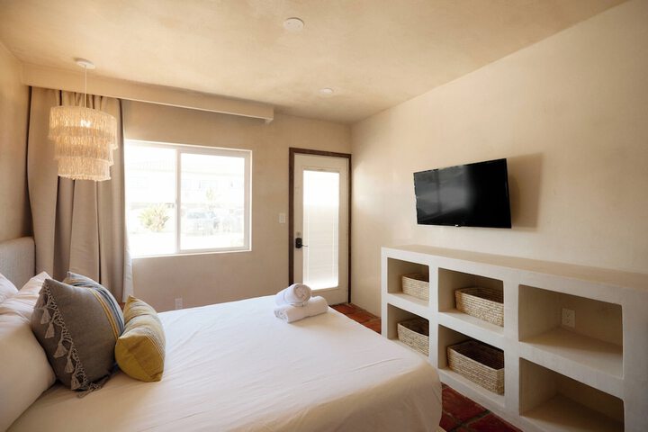 Room 100 of 155