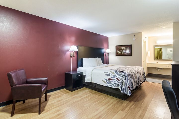 Room 18 of 31