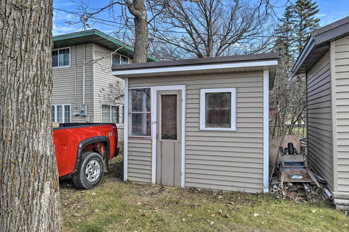 The Lakefront Home - 5 Minutes From Detroit Lakes!