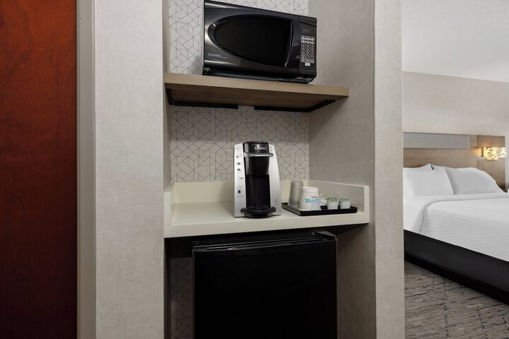 Room 35 of 74