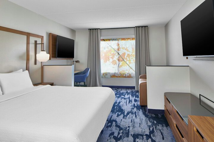 Fairfield Inn by Marriott Rochester East