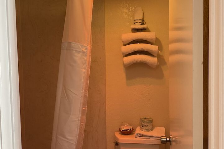 Room 29 of 44