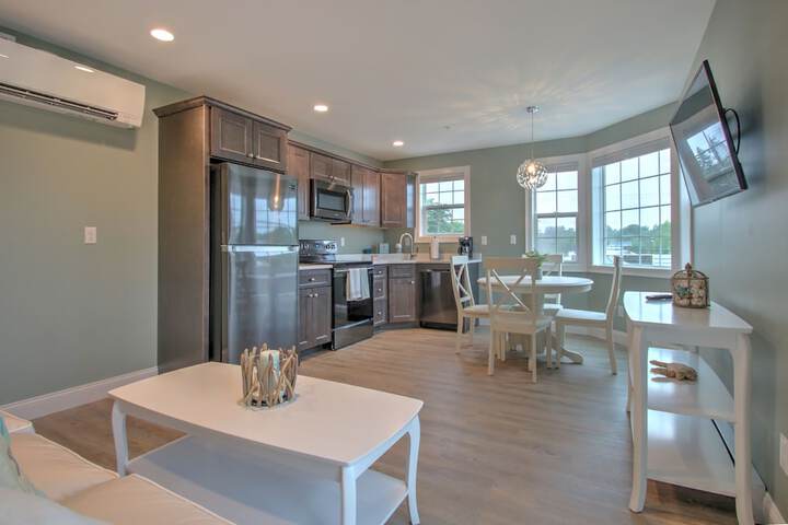 Atlantic Ocean Suites