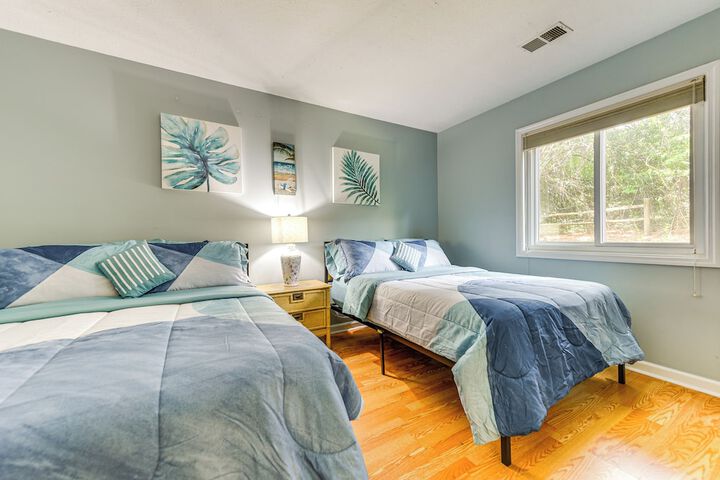 7 Mi to North Myrtle Beach: Condo w / Pool Access