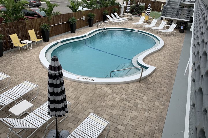 Hotel 5 of 89
