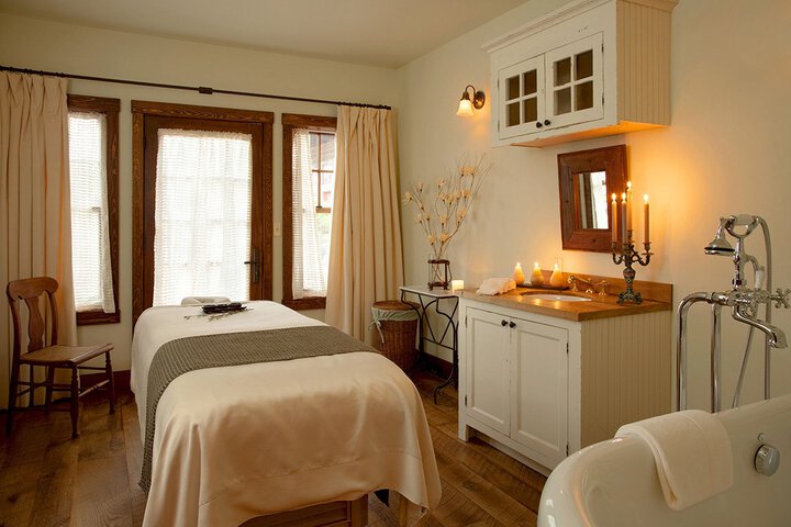 Spa 53 of 64