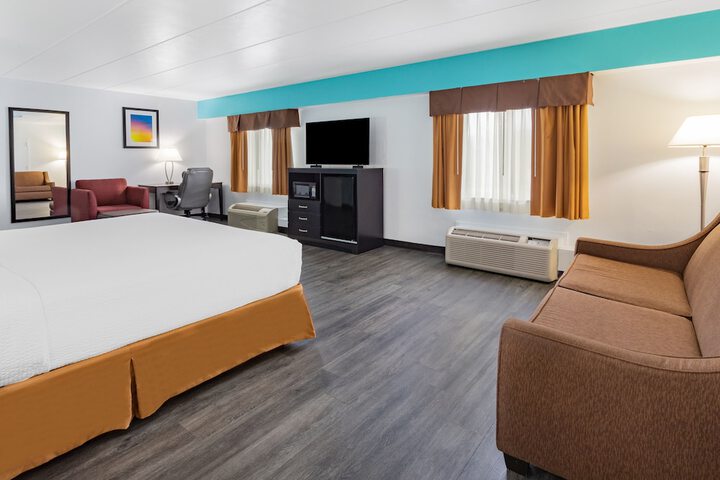 Room 7 of 20