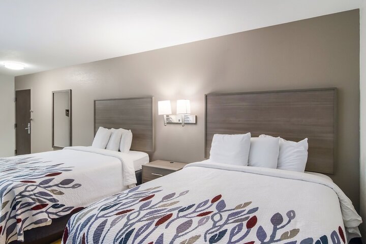 Room 20 of 35