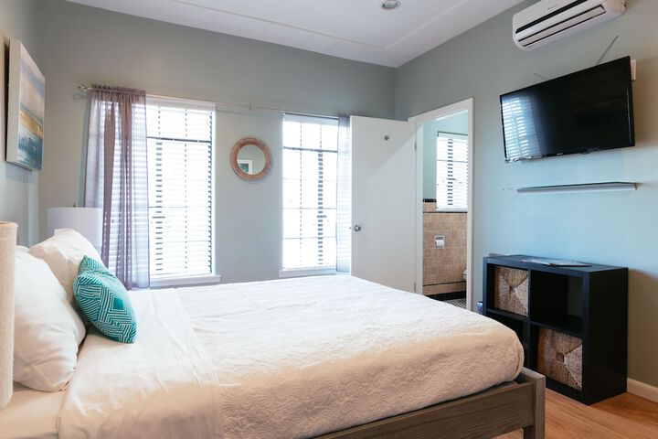 Room 64 of 151
