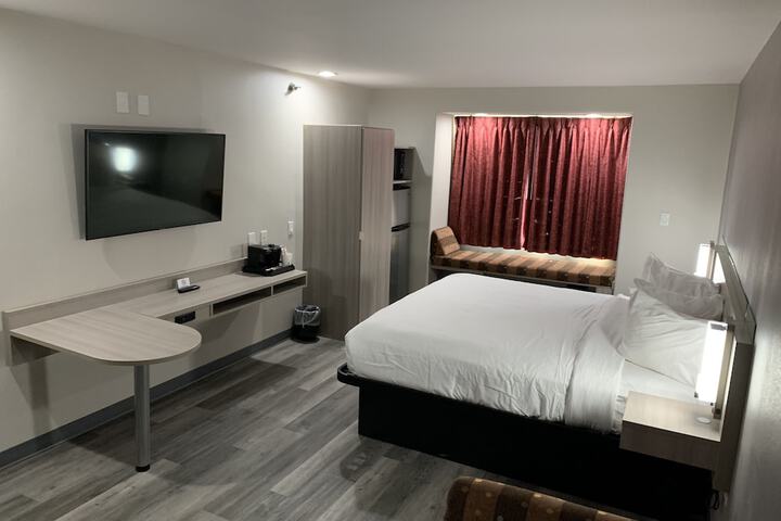 Room 7 of 29