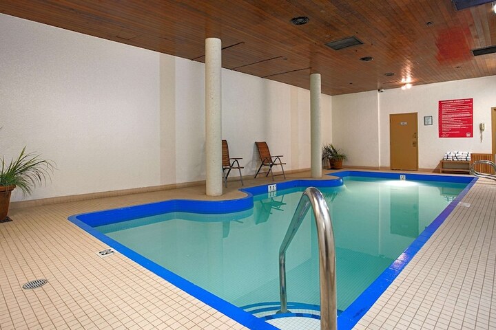 Pool 3 of 54