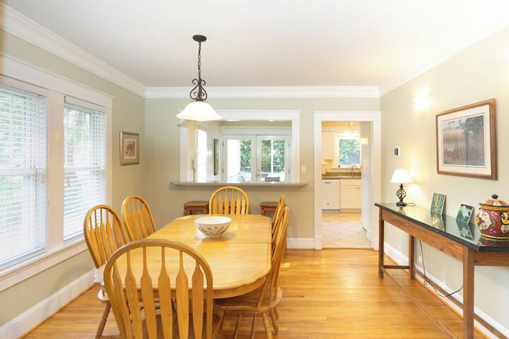 Ocracoke Harbor Inn