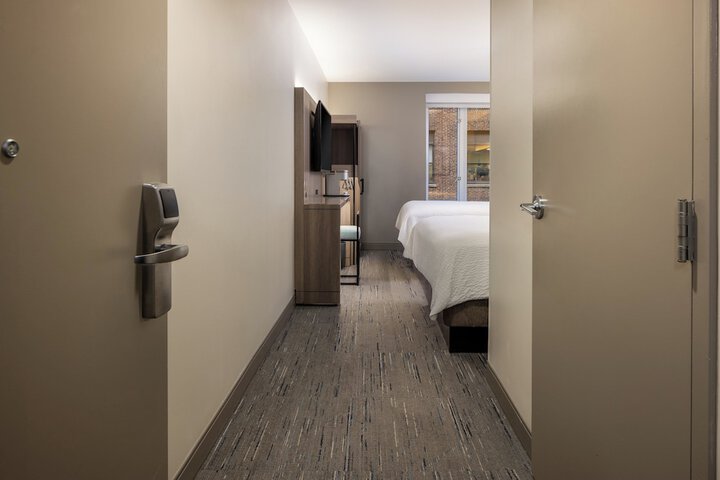 Room 36 of 54