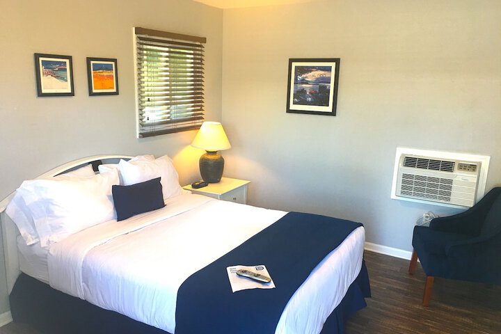 Room 15 of 38