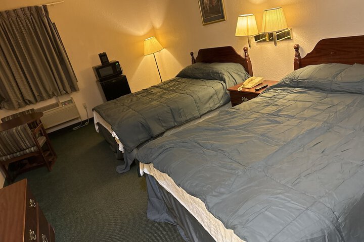 Room 35 of 44