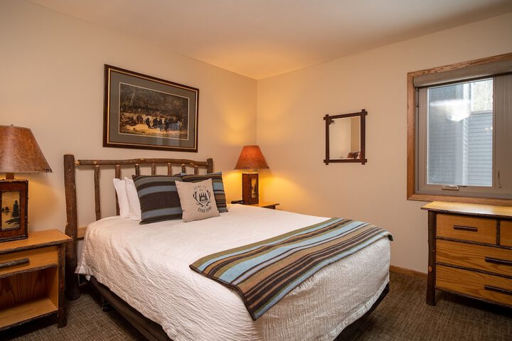 Room 107 of 127
