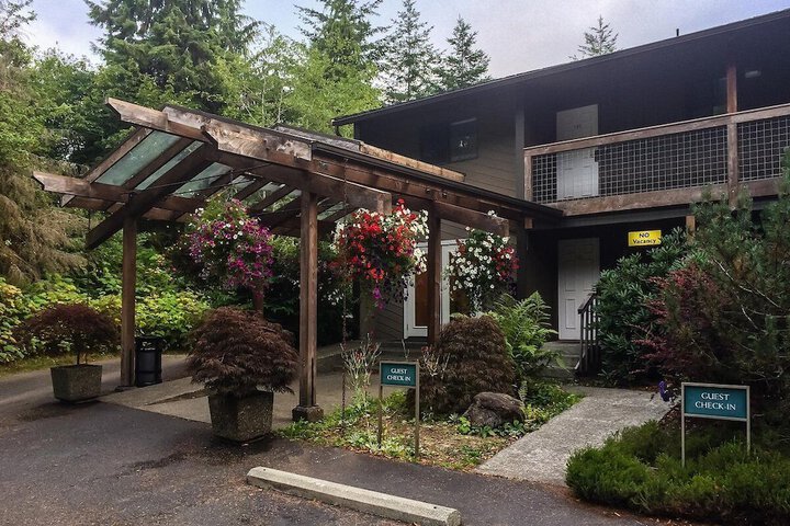 Olympic Suites Inn