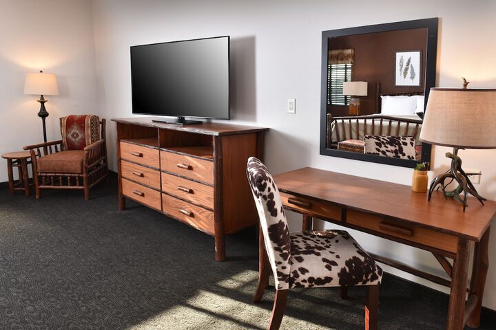 Room 52 of 86