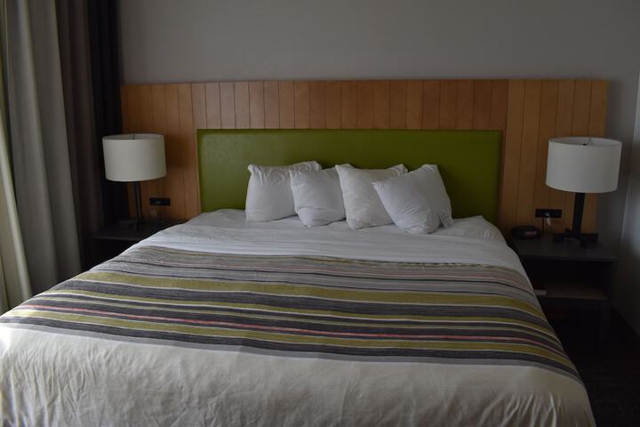 Country Inn & Suites by Radisson Hagerstown, MD
