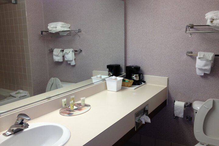 Room 35 of 42