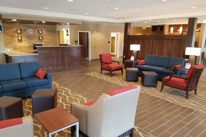 Hotel Interior 5 of 32