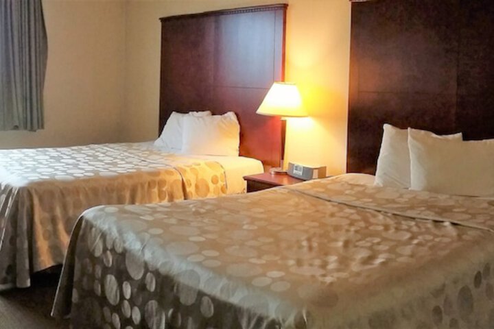 Room 15 of 35