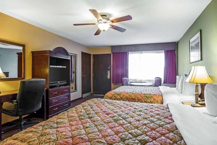 Quality Inn & Suites Cameron Park Shingle Springs