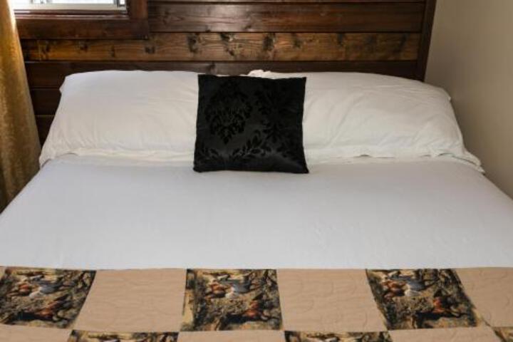 THE COCHRANE ROCKYVIEW HOTEL
