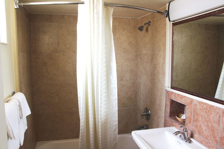 Room 49 of 62
