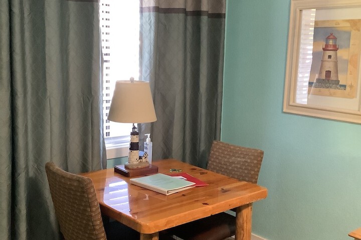 Room 151 of 200
