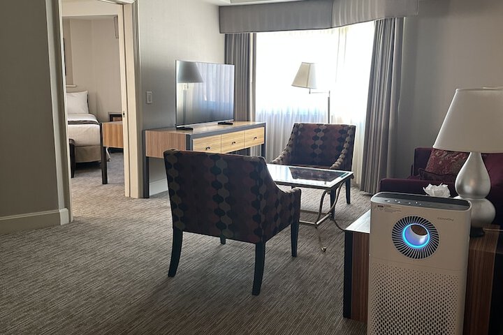 Room 23 of 33