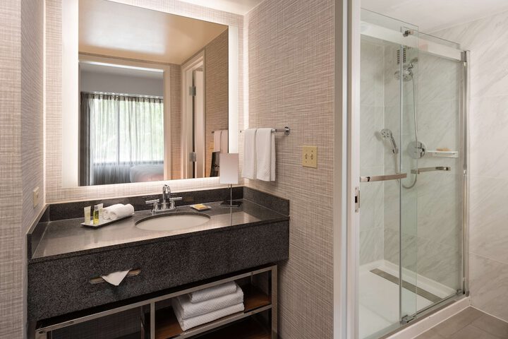 Hilton Fairfax