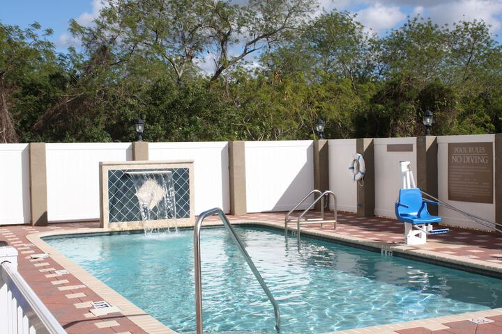 Pool 7 of 34