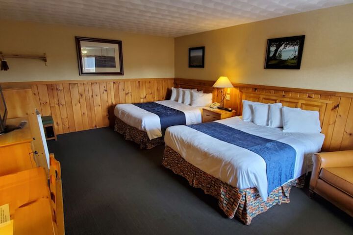 Room 47 of 145