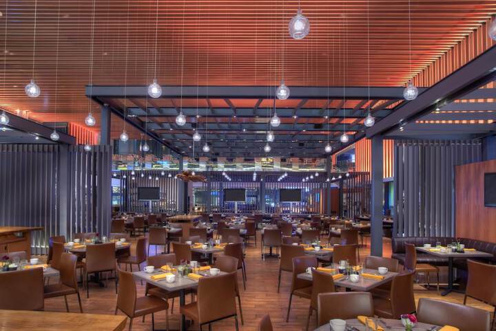 Hyatt Regency Chicago
