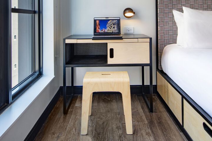 Room 12 of 57