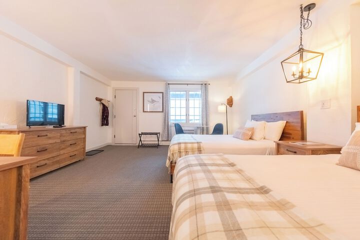Room 40 of 70