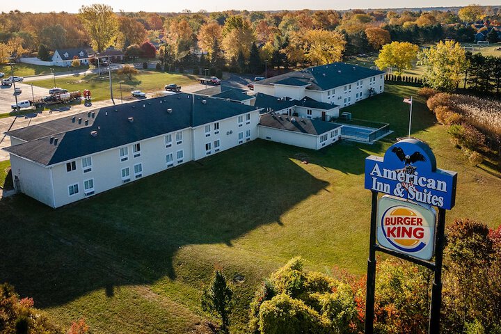 American Inn and Suites Dundee