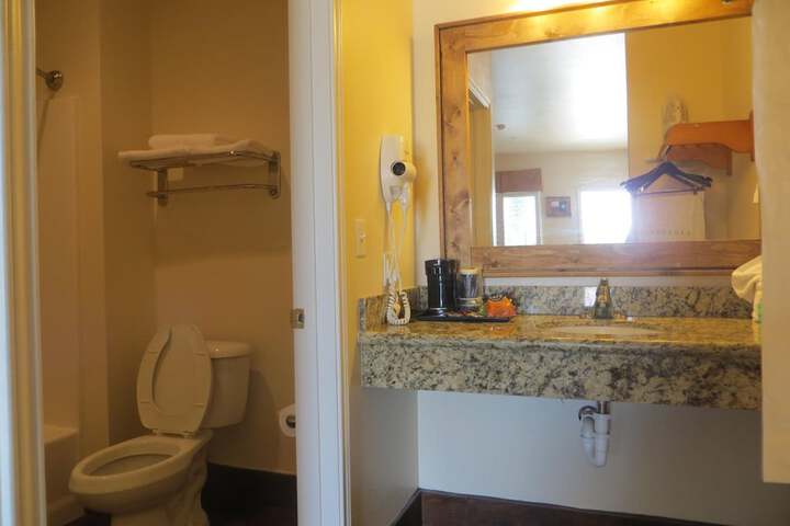 Room 44 of 58