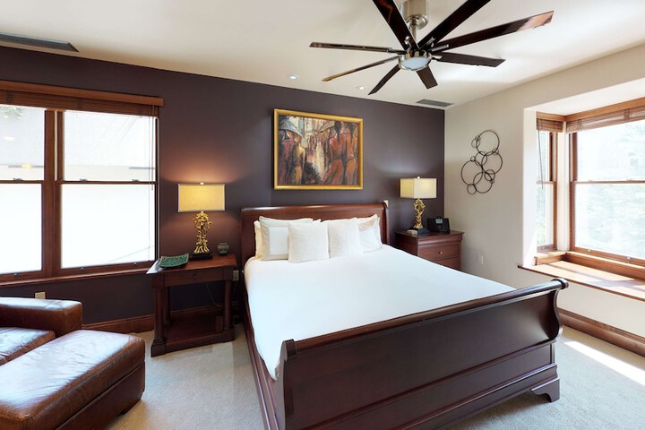 Room 189 of 361