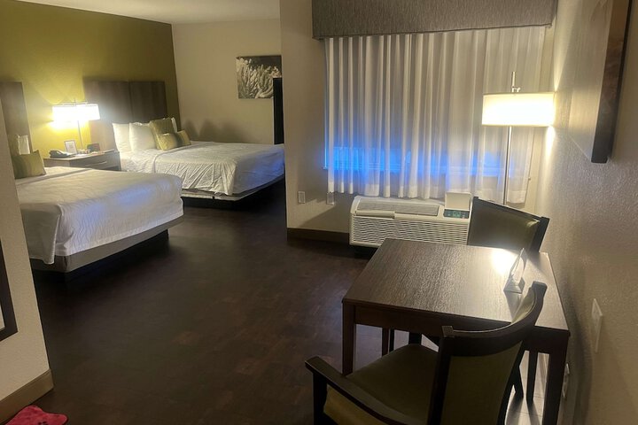 Room 21 of 41