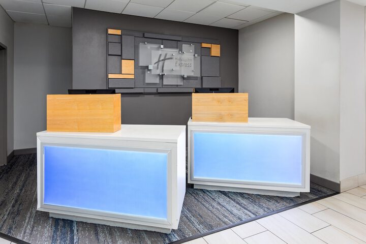 Holiday Inn Express New Albany - Louisville NW by IHG
