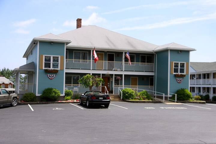 The Mariner Resort