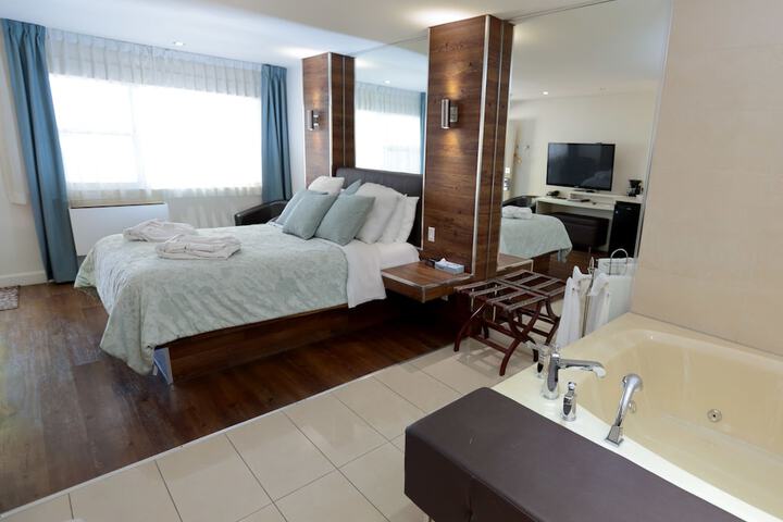 Room 15 of 49