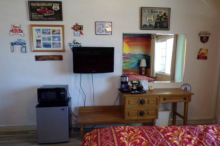 Room 32 of 90