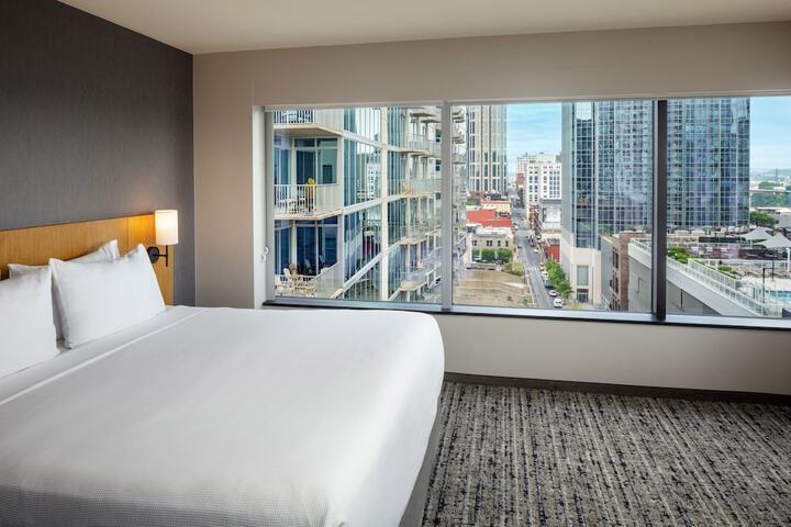 Hyatt Place Nashville Downtown