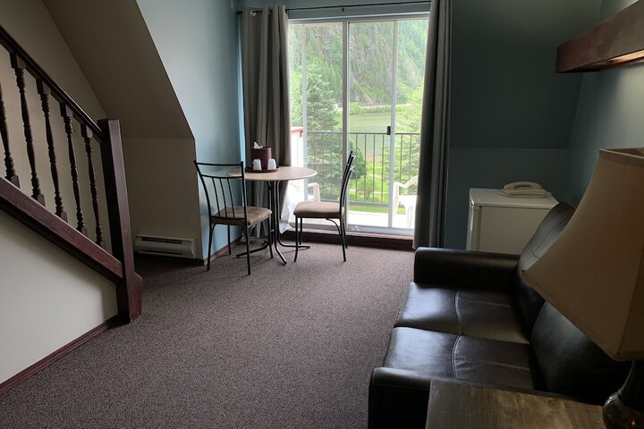 Room 20 of 38